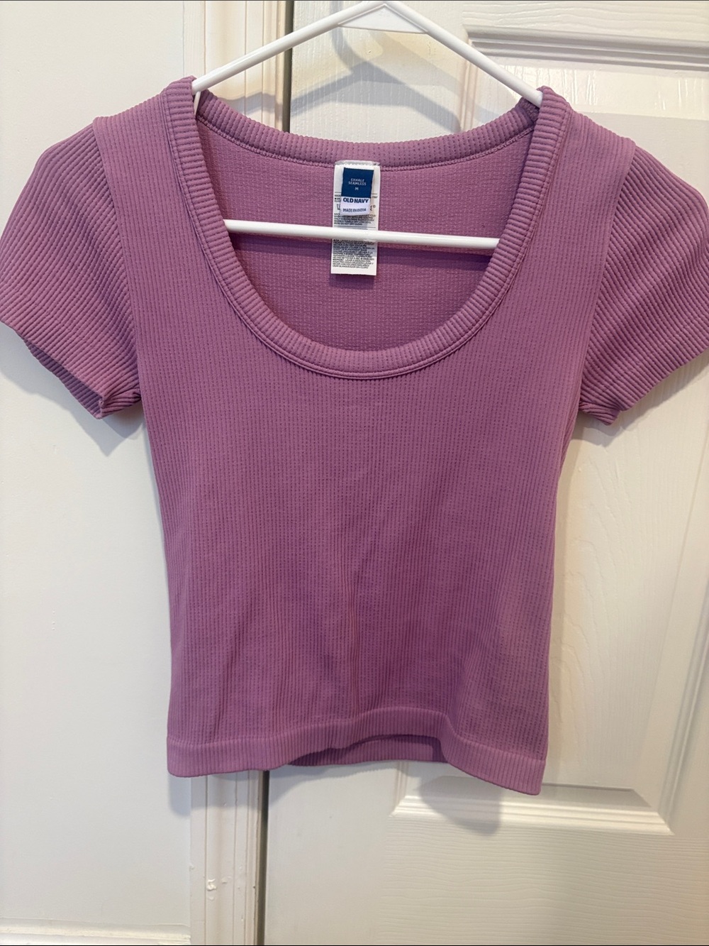 Old Navy Lilac Ribbed Scoop Neck Short Sleeve Tee